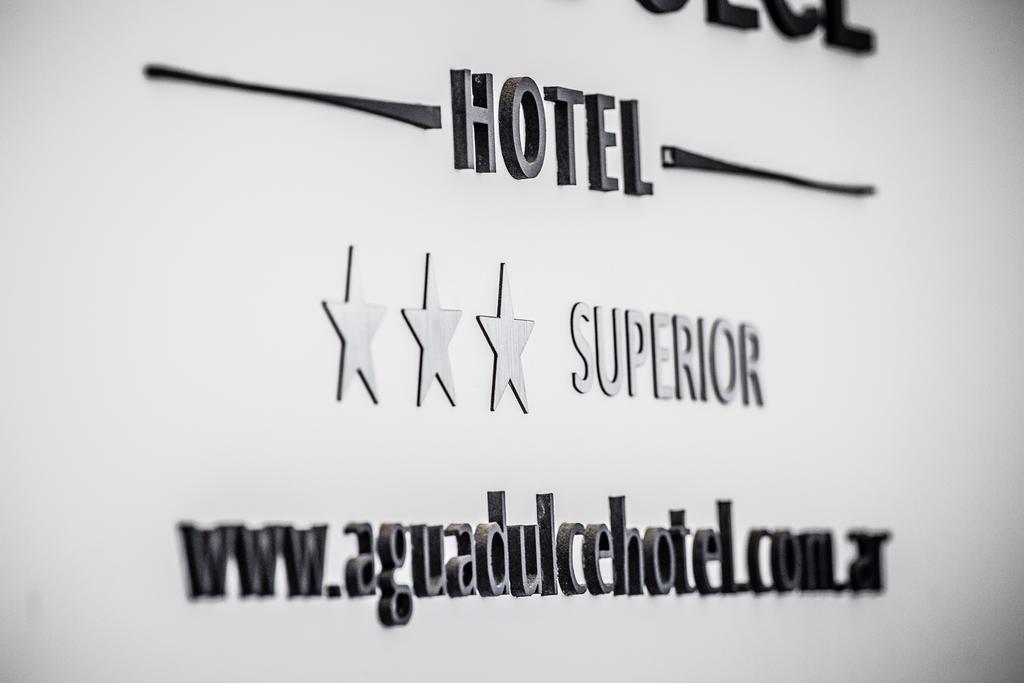 Agua Dulce Hotel Tandil Eksteriør bilde